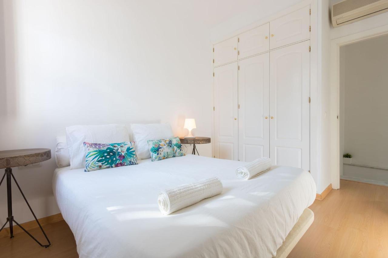 Abades Giralda Suite Séville Extérieur photo